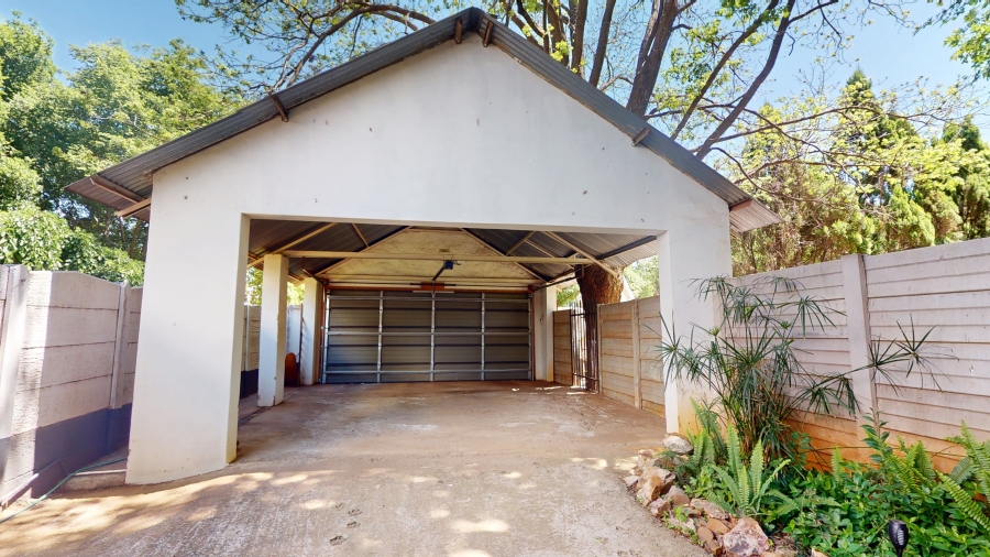 6 Bedroom Property for Sale in Potchefstroom North West